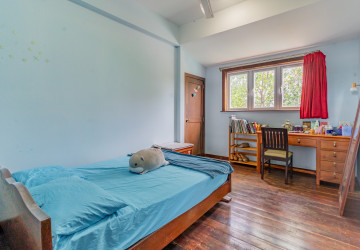 6 Bedroom House For Sale - Takhmao, Kandal thumbnail