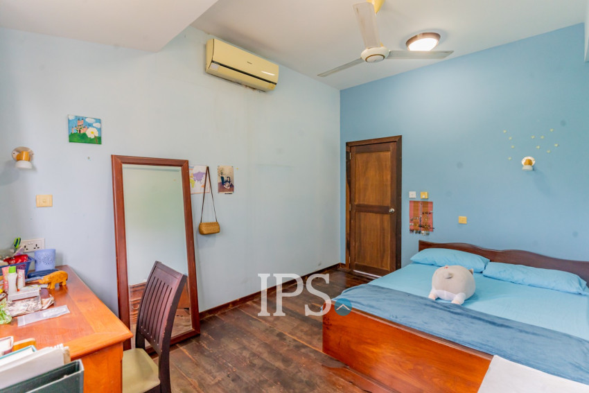 6 Bedroom House For Sale - Takhmao, Kandal