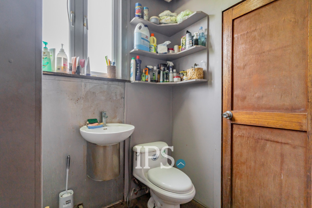 6 Bedroom House For Sale - Takhmao, Kandal - Image 29