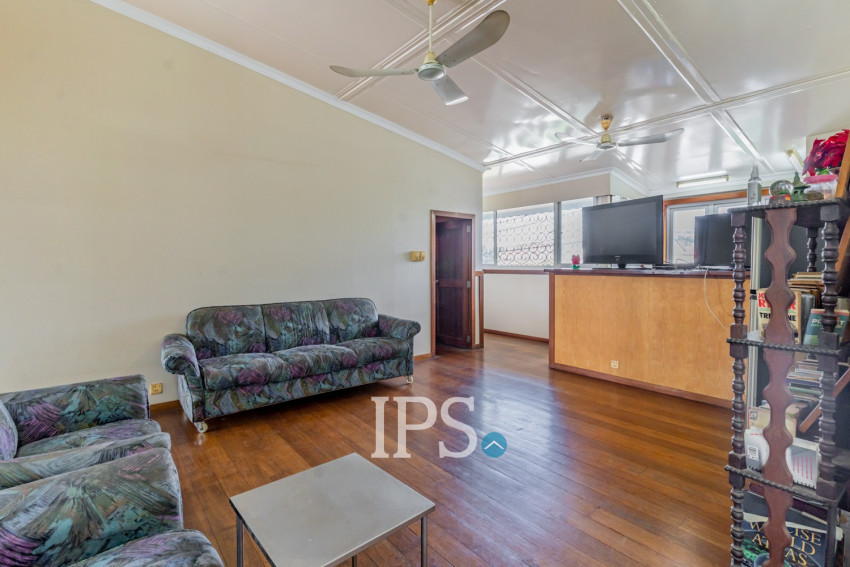 6 Bedroom House For Sale - Takhmao, Kandal