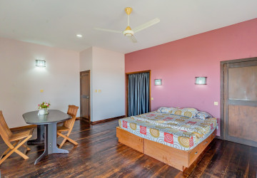 6 Bedroom House For Sale - Takhmao, Kandal thumbnail