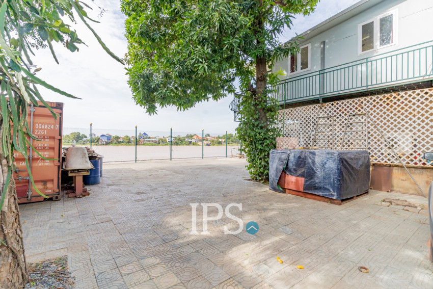 6 Bedroom House For Sale - Takhmao, Kandal