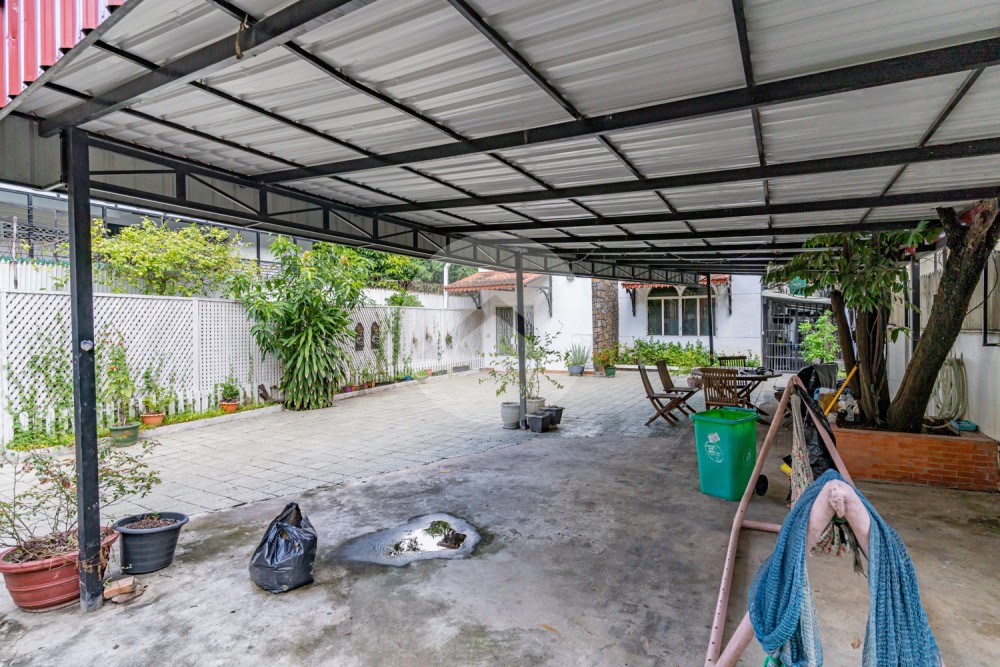 5 Bedroom Villa For Rent - Tonle Bassac, Phnom Penh - Image 31