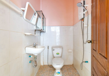 3 Bedroom House For Rent - Sala Kamreuk, Siem Reap thumbnail