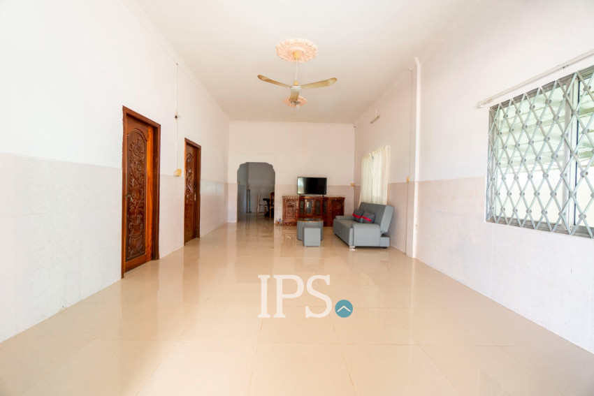 ផ្ទះ 3 បន្ទប់គេងសម្រាប់ជួល - សាលាកំរើក សៀមរាប