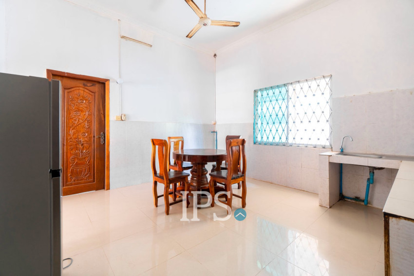 ផ្ទះ 3 បន្ទប់គេងសម្រាប់ជួល - សាលាកំរើក សៀមរាប