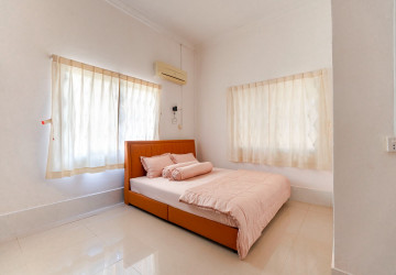 3 Bedroom House For Rent - Sala Kamreuk, Siem Reap thumbnail
