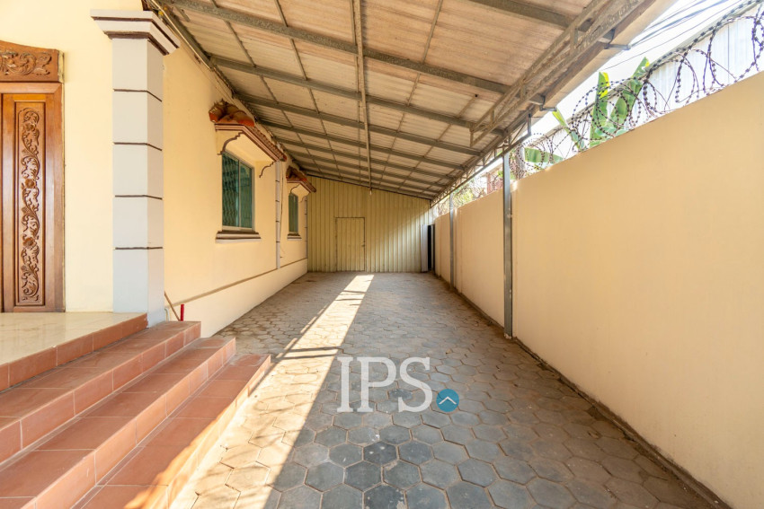 ផ្ទះ 3 បន្ទប់គេងសម្រាប់ជួល - សាលាកំរើក សៀមរាប