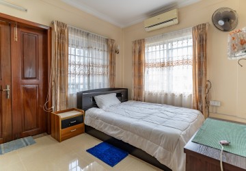 13 Room Apartment Building For Lease - Tonle Bassac, Phnom Penh thumbnail