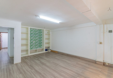 240 Sqm Retail Space For Rent - Tonle Bassac, Phnom Penh thumbnail