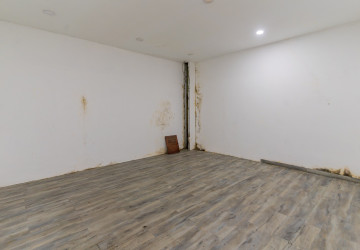 240 Sqm Retail Space For Rent - Tonle Bassac, Phnom Penh thumbnail