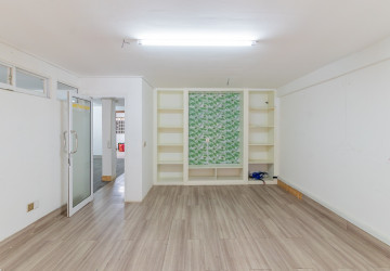 240 Sqm Retail Space For Rent - Tonle Bassac, Phnom Penh thumbnail