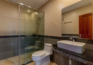 1 Bedroom Serviced Apartment For Rent - Veal Vong, Phnom Penh thumbnail