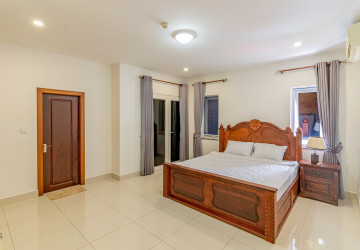 1 Bedroom Serviced Apartment For Rent - Veal Vong, Phnom Penh thumbnail