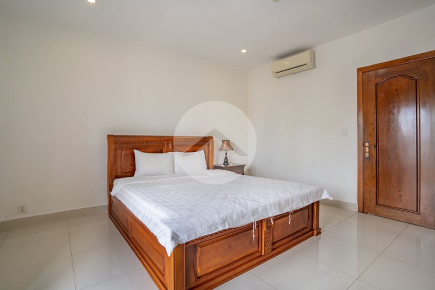 1 Bedroom Serviced Apartment For Rent in 7 Makara- Phnom Penh
