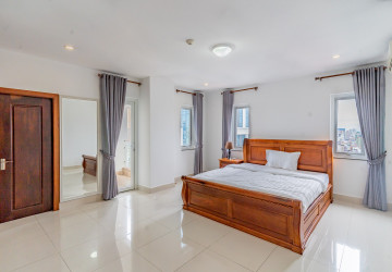 4 Bedroom Serviced Apartment For Rent - Veal Vong, Phnom Penh thumbnail