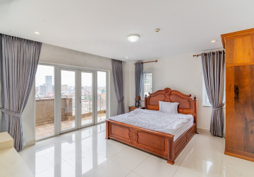 4 Bedroom Serviced Apartment For Rent - Veal Vong, Phnom Penh thumbnail