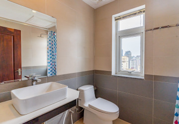 4 Bedroom Serviced Apartment For Rent - Veal Vong, Phnom Penh thumbnail