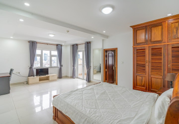 4 Bedroom Serviced Apartment For Rent - Veal Vong, Phnom Penh thumbnail