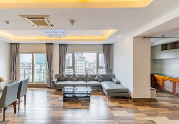4 Bedroom Serviced Apartment For Rent - Veal Vong, Phnom Penh thumbnail