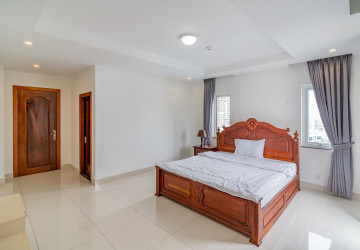 4 Bedroom Serviced Apartment For Rent - Veal Vong, Phnom Penh thumbnail