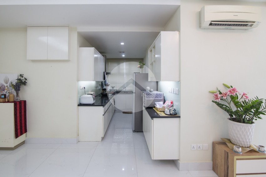 3 Bedroom Apartment  For Rent in BKK1- Phnom Penh