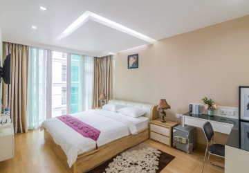 3 Bedroom Apartment  For Rent in BKK1- Phnom Penh thumbnail