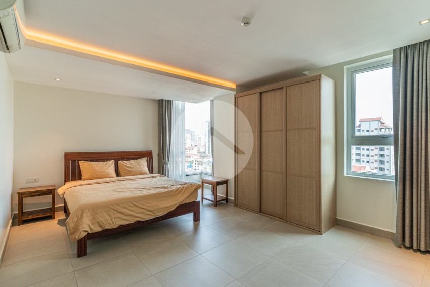 3 Bedroom Serviced Apartment For Rent - Toul Tum Poung 1, Phnom Penh