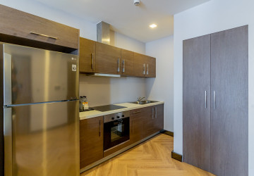 2 Bedroom Serviced Apartment For Rent - BKK1, Phnom Penh thumbnail
