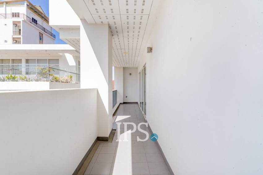 2 Bedroom Serviced Apartment For Rent - Tumnup Teuk, Phnom Penh