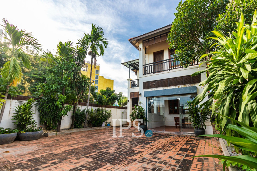 4 Bedroom Villa for Rent- Sala Kamreuk, Siem Reap