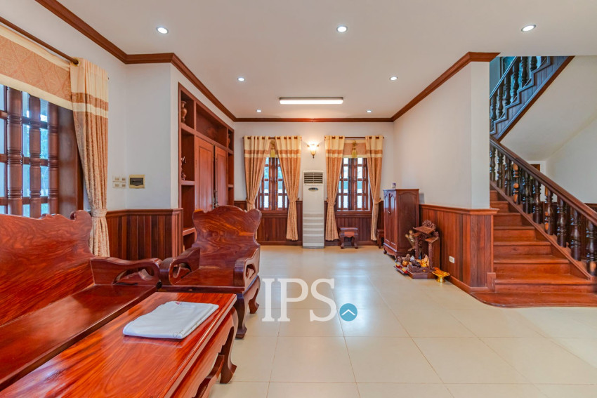 4 Bedroom Villa for Rent- Sala Kamreuk, Siem Reap
