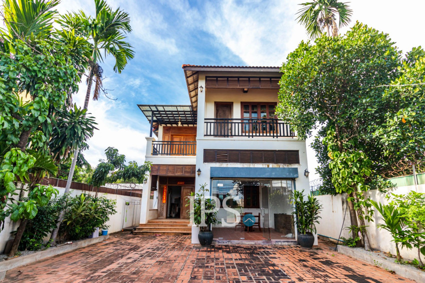 4 Bedroom Villa for Rent- Sala Kamreuk, Siem Reap