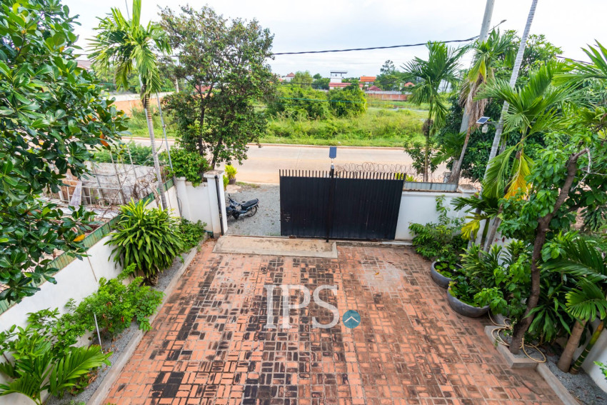 4 Bedroom Villa for Rent- Sala Kamreuk, Siem Reap