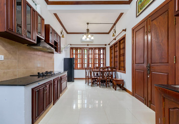 4 Bedroom Villa for Rent- Sala Kamreuk, Siem Reap thumbnail