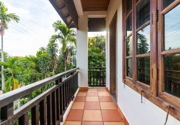 4 Bedroom Villa for Rent- Sala Kamreuk, Siem Reap thumbnail