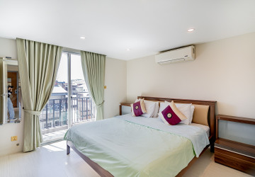 2 Bedroom Serviced Apartment For Rent - Daun Penh, Phnom Penh thumbnail
