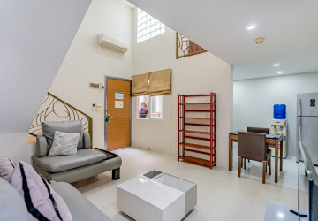 2 Bedroom Serviced Apartment For Rent - Daun Penh, Phnom Penh thumbnail