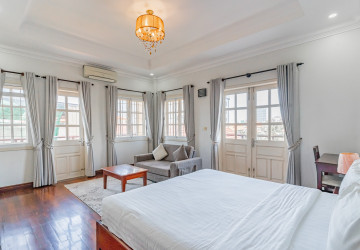 45 Sqm Studio Serviced Apartment For Rent - Boeung Kak 2, Phnom Penh thumbnail