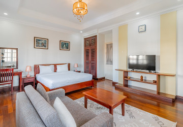 45 Sqm Studio Serviced Apartment For Rent - Boeung Kak 2, Phnom Penh thumbnail