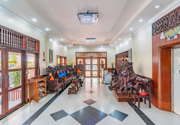 45 Sqm Studio Serviced Apartment For Rent - Boeung Kak 2, Phnom Penh thumbnail