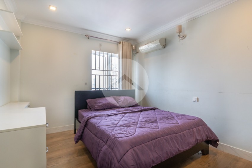 2 Bedrooms Apartment For Rent - BKK2, Phnom Penh