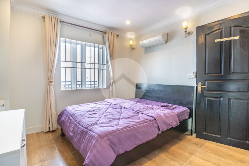 2 Bedrooms Apartment For Rent - BKK2, Phnom Penh