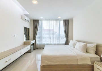 2 Bedroom Serviced Apartment For Rent - BKK3, Phnom Penh thumbnail