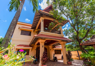 6 Bedroom House For Rent - Svay Dangkum, Siem Reap thumbnail
