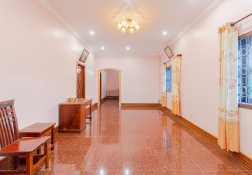 4 Bedroom House For Rent - Slor Kram, Siem Reap thumbnail