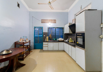 4 Bedroom House For Rent - Slor Kram, Siem Reap thumbnail