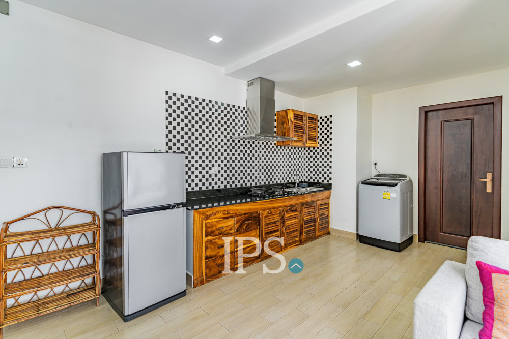 1 Bedroom Serviced Apartment For Rent - Tonle Bassac, Phnom Penh - Image 4