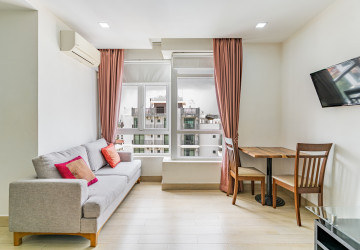 1 Bedroom Serviced Apartment For Rent - Tonle Bassac, Phnom Penh - Image 3