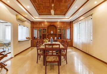 5 Bedroom Villa For Rent - Toul Kork, Phnom Penh thumbnail